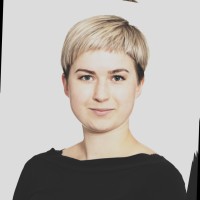 Lotta Yrjänä