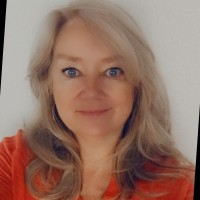 Laura Loveless