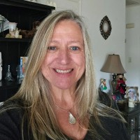 Beverly Hart