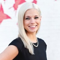 Stefanie Cross