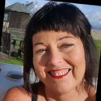 Sandra Lees