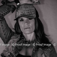 Tia Long