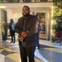 Darien Vines