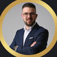 Dr. David Schneeberger