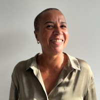 Sylvie B.