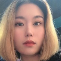 Naomi zhong