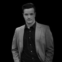 Derek Lewis
