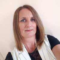 Louise Gibbs
