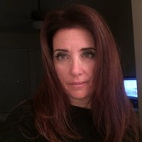 Kelly Lambros