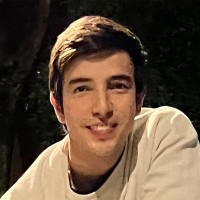 Kevin Libos
