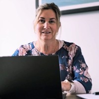 Lisa Hamilton-Russ
