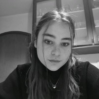Vitoria Yoshida