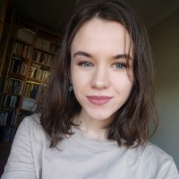 Angela Pavlenko