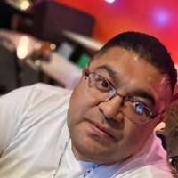 Jason Flores