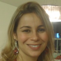 Lucienne Cristina Oliveira Monteiro