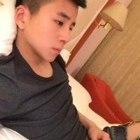 覃小龙