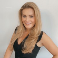 Elena Campos