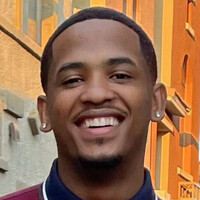 Marcquise Holcomb