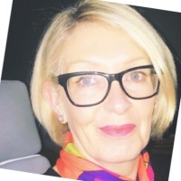 Marianne King