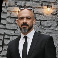 Yashar Javan-Bakht