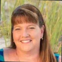 Lynda North