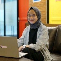 Safira Larasati