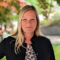 Traci Krzywicki, Cam
