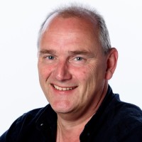 Nils Bakker