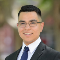 Mauricio Flores
