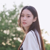 李佳怡