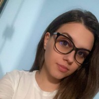 Andreea V.