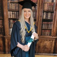 Laura Stapleton