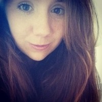 Holly Bond