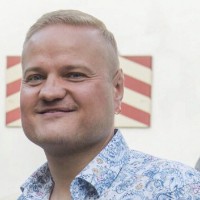 Robert Lenz