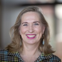 Barbara Oomen