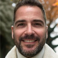 Maurício Cruz