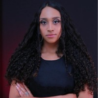 Maria Clara Souza