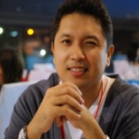 Parinya Charoensuk