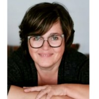 Bernadett Hoffmann