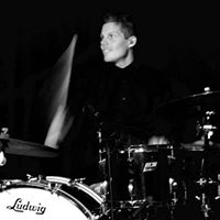 Ben J Bakker