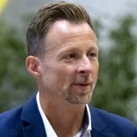 Stefan Müller