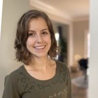 Molly Stulce, Otr