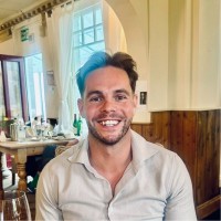 Daniel Worthington