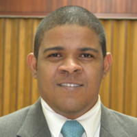 Luis Emilio L.