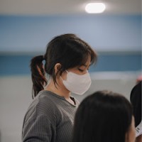Hồng Tuyết