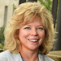 Tracey Puthoff