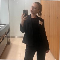 Amelia Fox