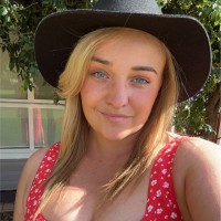 Kayla S.