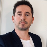 Arjan Esaj