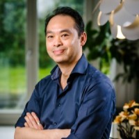 Francis 保強 Wu 伍